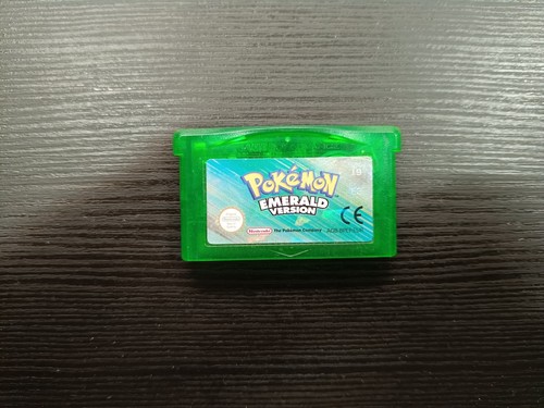 Pokémon versione smeraldo - pokémon,